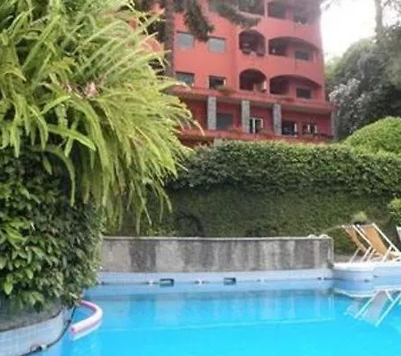 Holidays Apartamento *