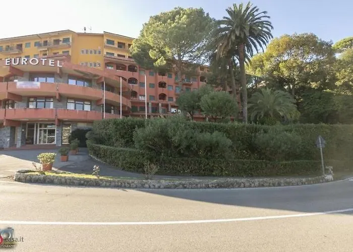 Holidays Apartamento *